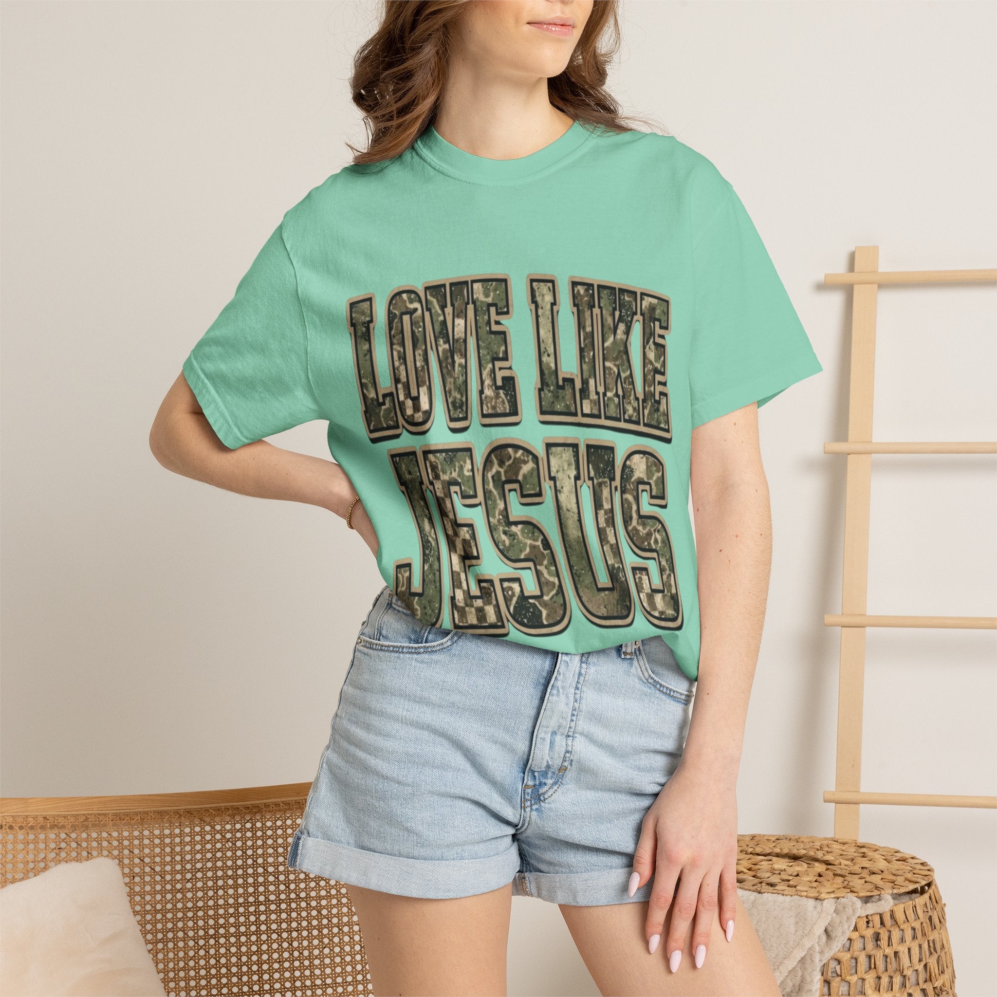Love Like Jesus camo text T-shirt | Christian faith shirt